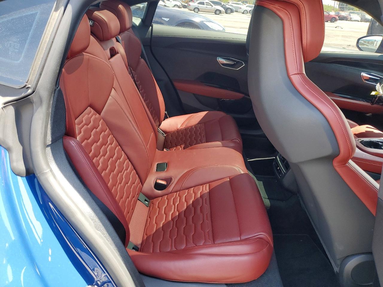 2024 AUDI E-TRON GT quattro Prestige