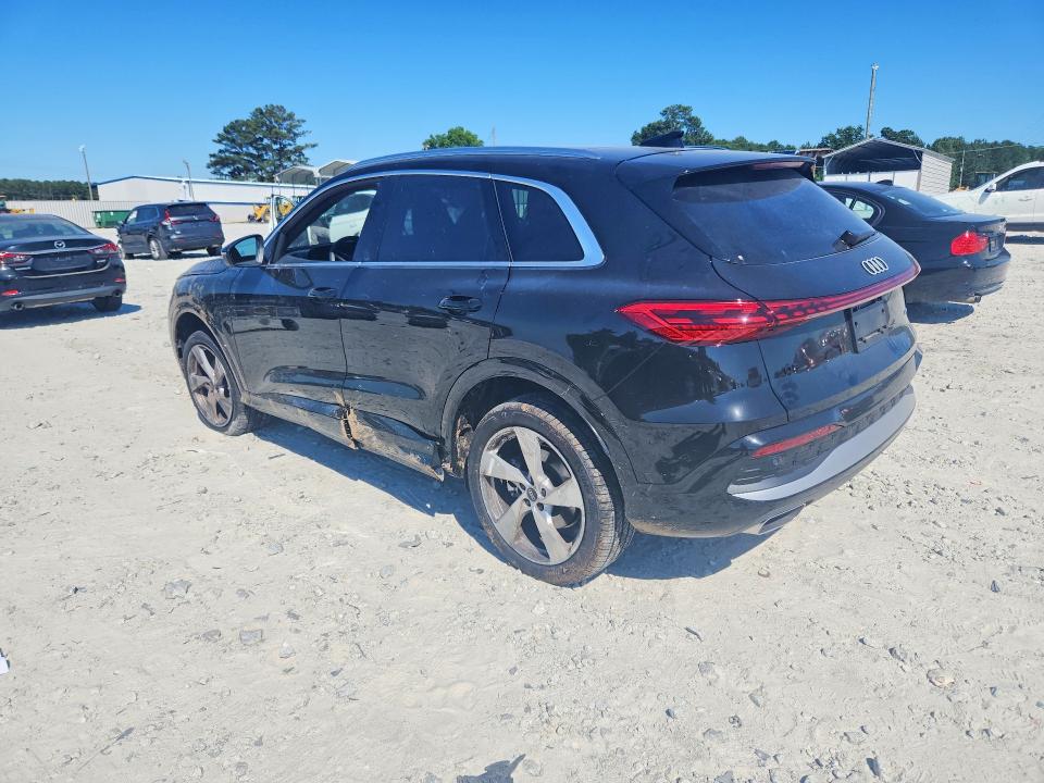 2025 AUDI Q5 quattro Premium Plus