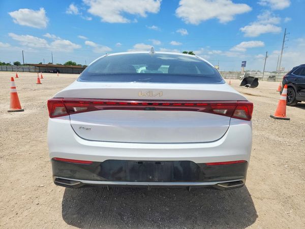 2022 KIA K5 LXS