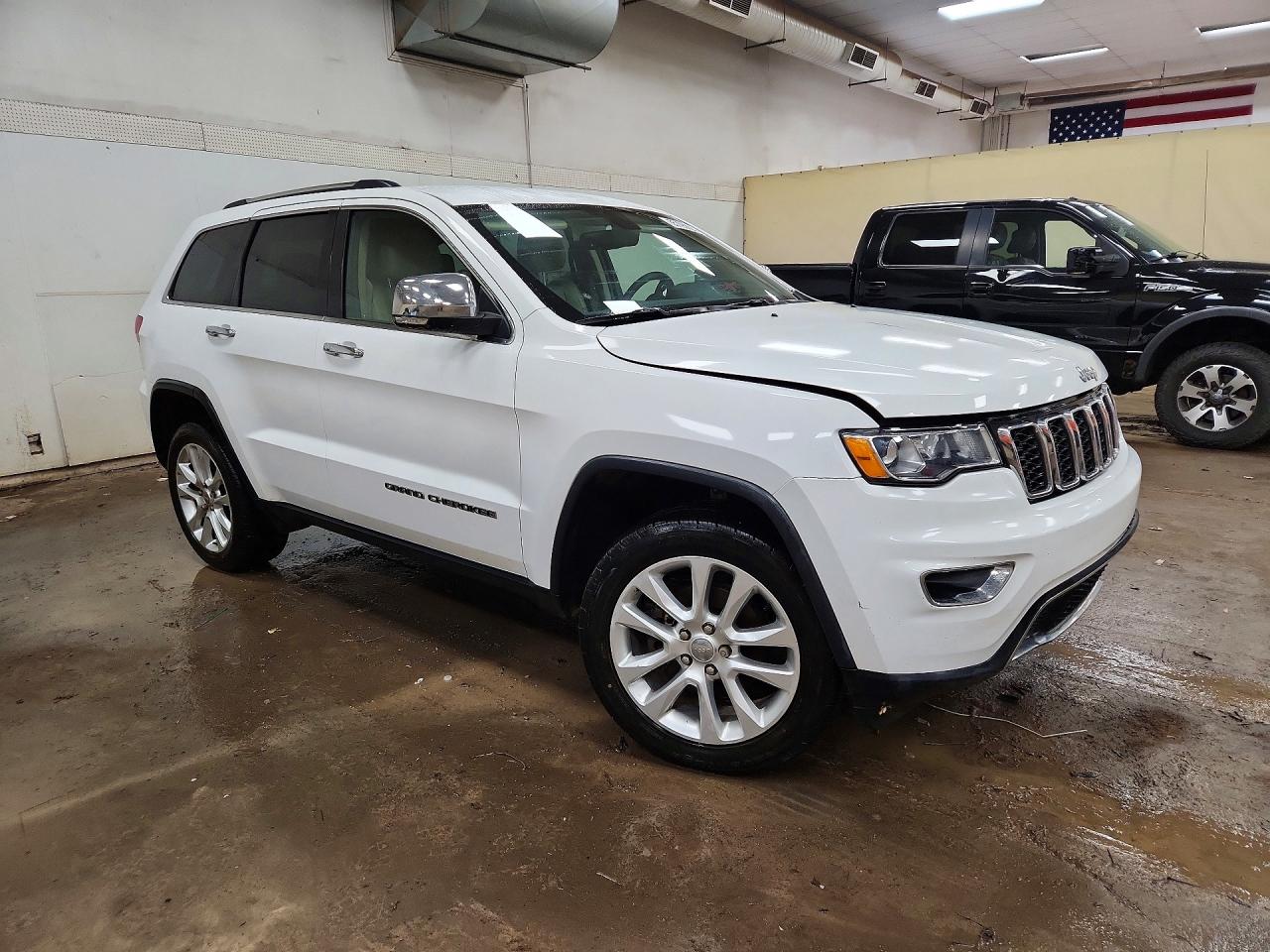 2017 JEEP GRAND CHEROKEE LIMITED 4X4