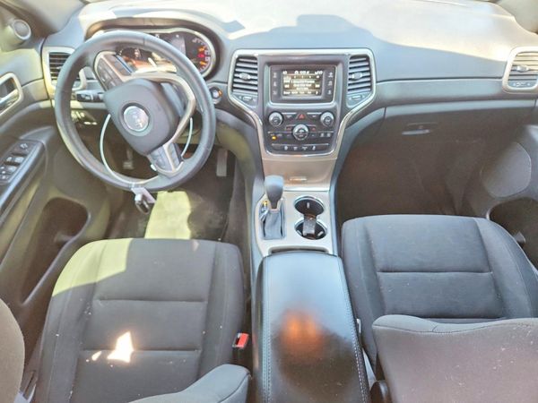 2016 JEEP GRAND CHEROKEE LAREDO 4X4