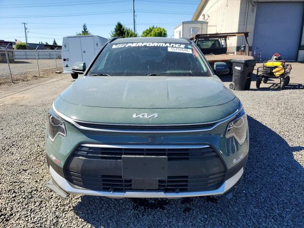 2025 KIA NIRO