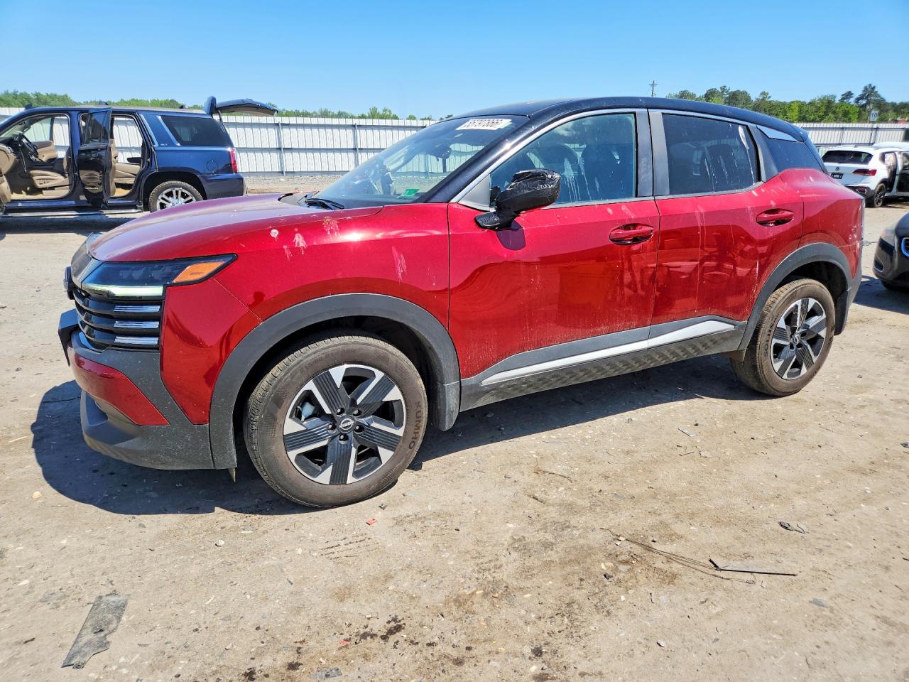 2025 NISSAN KICKS SV