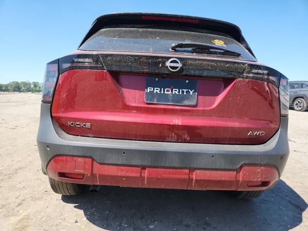 2025 NISSAN KICKS SV