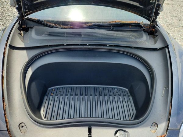 2025 TESLA MODEL 3 — Engine bay