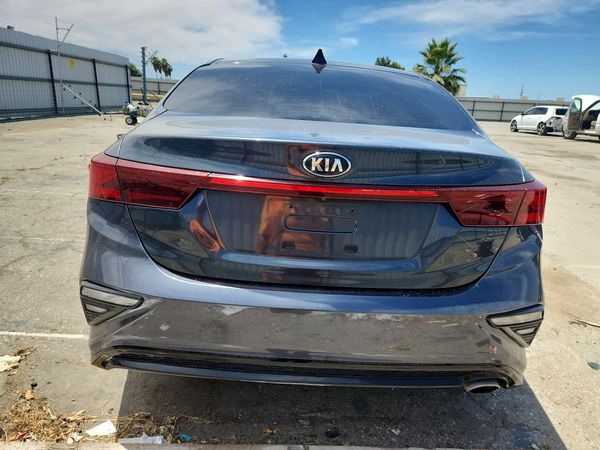 2021 KIA FORTE FE, LXS
