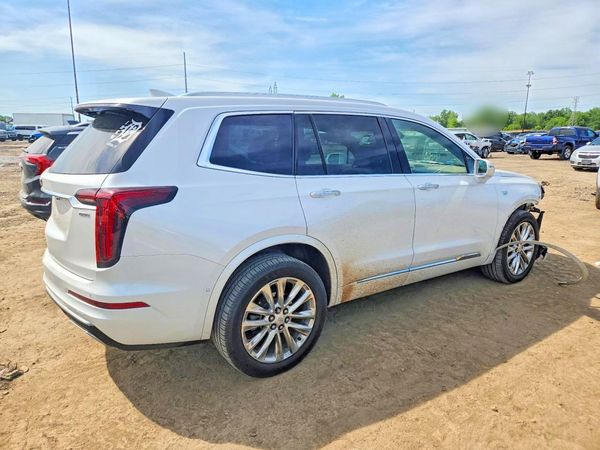 2020 CADILLAC XT6