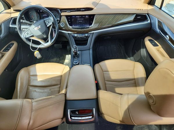 2020 CADILLAC XT6