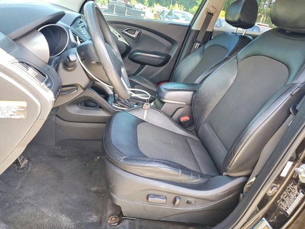 2015 HYUNDAI TUCSON GL (Middle-Low)