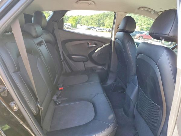 2015 HYUNDAI TUCSON GL (Middle-Low)