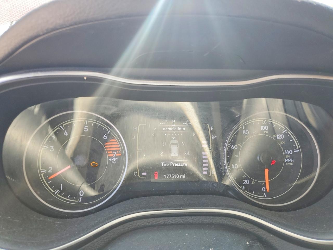 2020 JEEP CHER 4D SE Latitude Plus