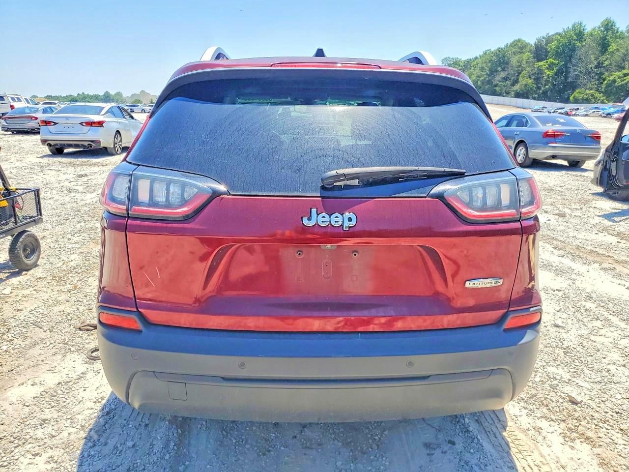 2020 JEEP CHER 4D SE Latitude Plus
