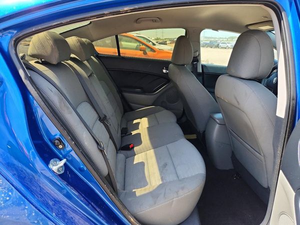 2015 KIA FORTE