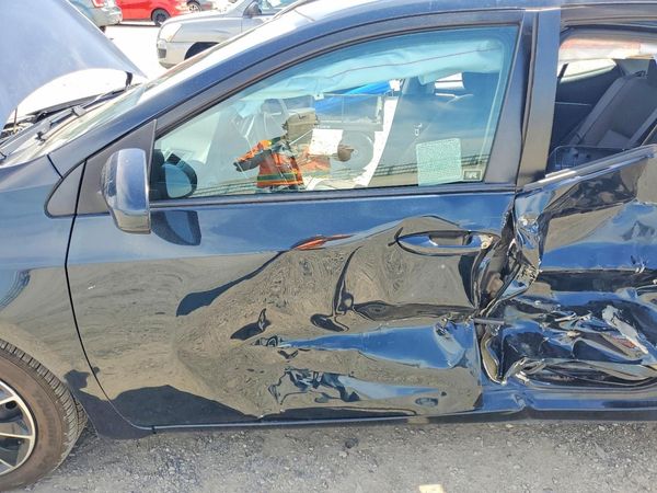 2019 TOYOTA COROLLA