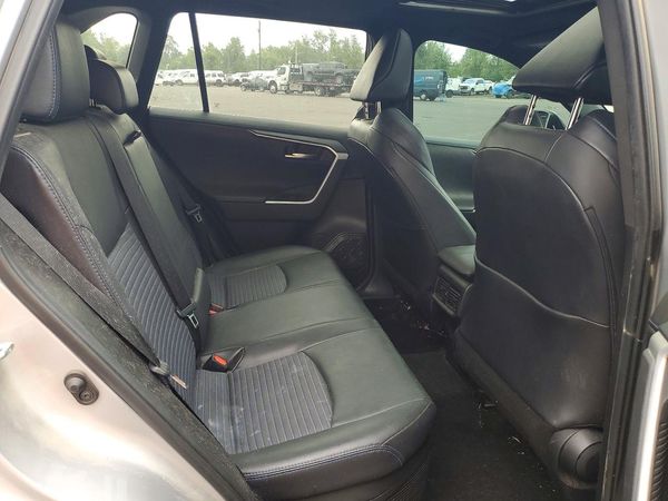 2021 TOYOTA RAV4 XSE HV