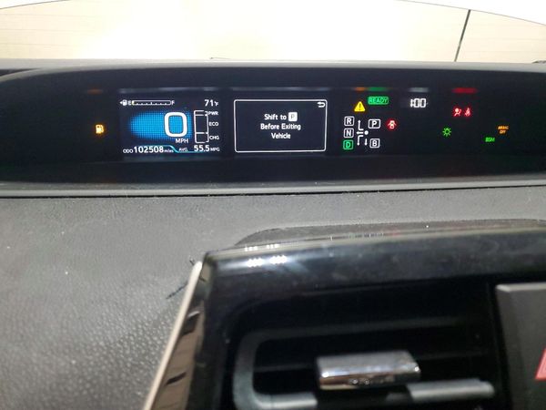 2016 TOYOTA PRIUS
