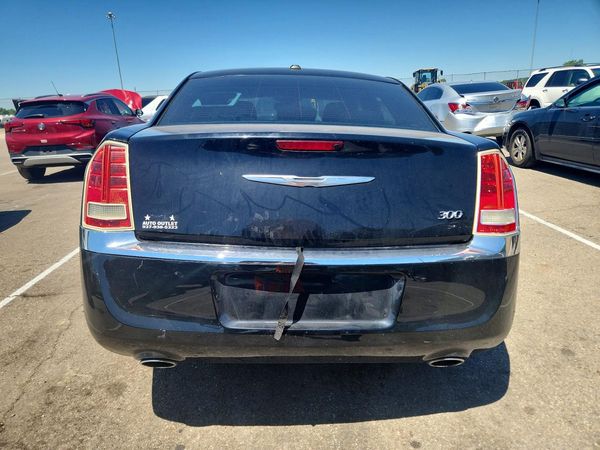 2012 CHRYSLER 300