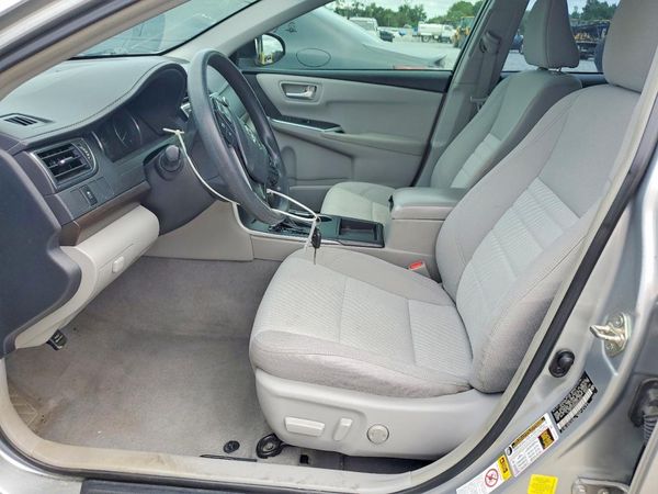 2017 TOYOTA CAMRY