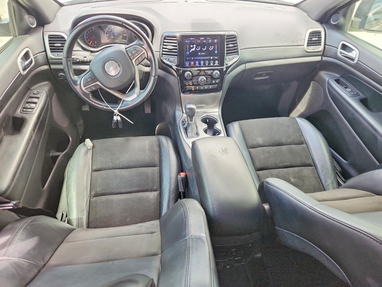 2020 JEEP GRAND CHEROKEE LAREDO 4X2