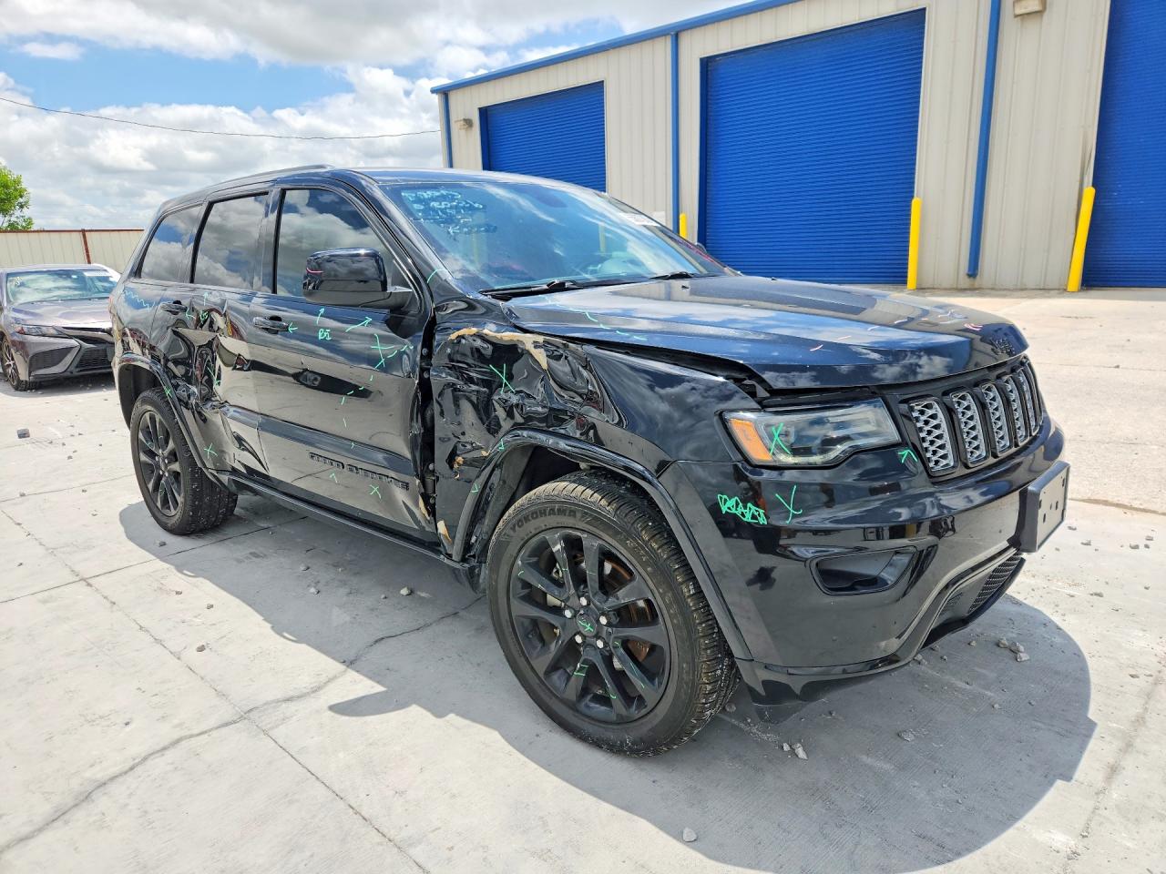 2020 JEEP GRAND CHEROKEE LAREDO 4X2