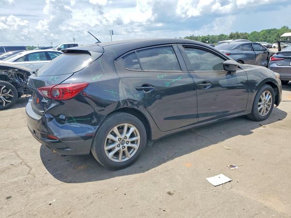2018 MAZDA 3 Sport