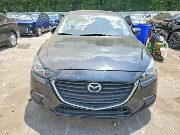 2018 MAZDA 3 Sport