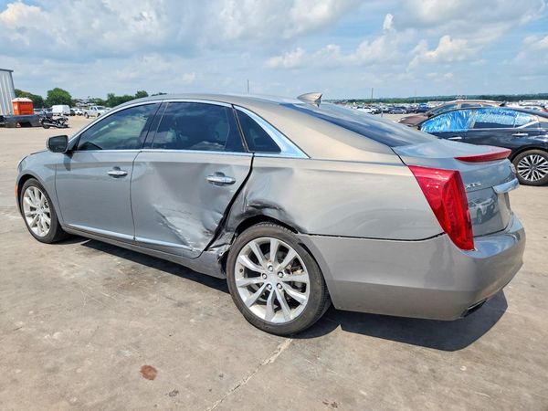 2017 CADILLAC XTS Luxury