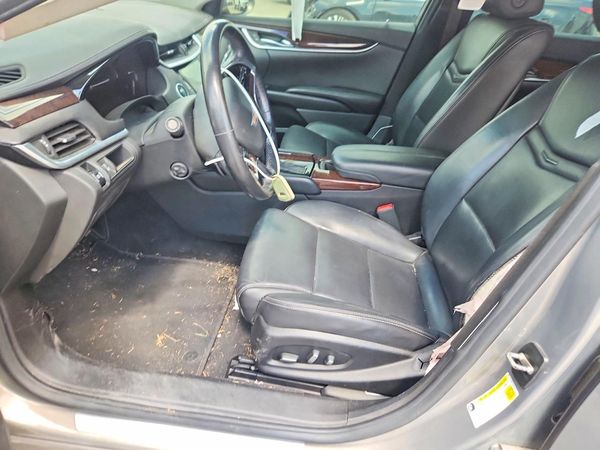 2017 CADILLAC XTS Luxury