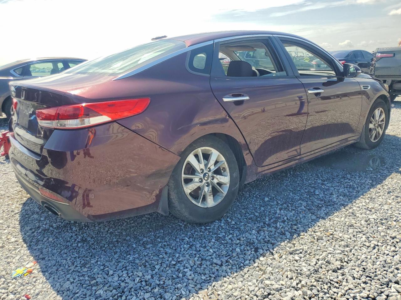 2016 KIA OPTIMA GL