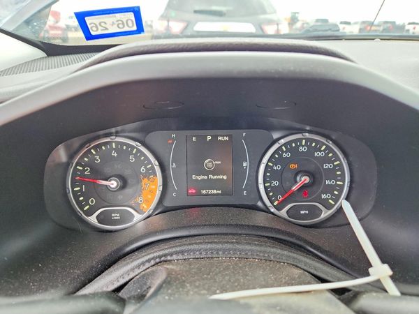 2016 JEEP RENEGADE LATITUDE 4X4