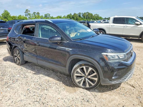 2022 VOLKSWAGEN TAOS SE