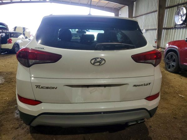 2017 HYUNDAI TUCSON