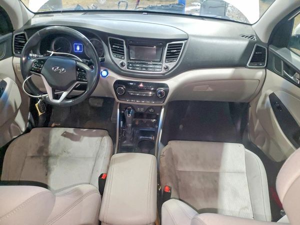 2017 HYUNDAI TUCSON
