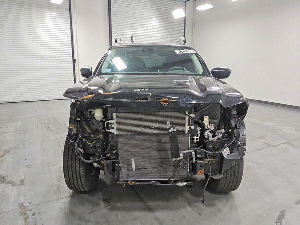 2024 NISSAN FRONTIER