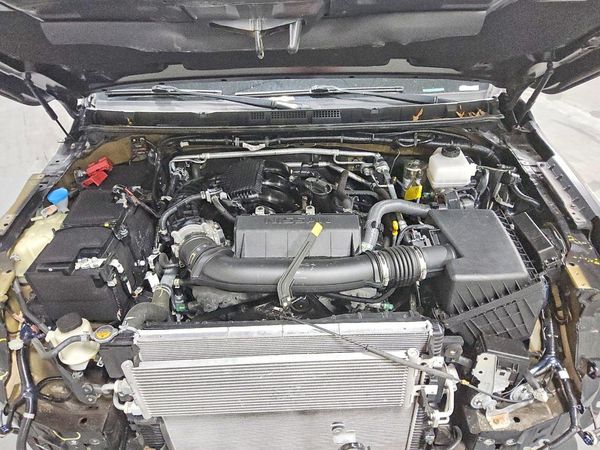 2024 NISSAN FRONTIER