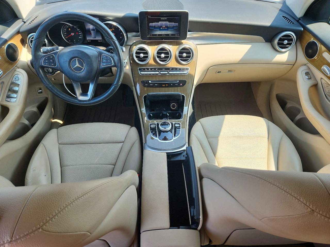 2018 MERCEDES-BENZ GLC GLC300