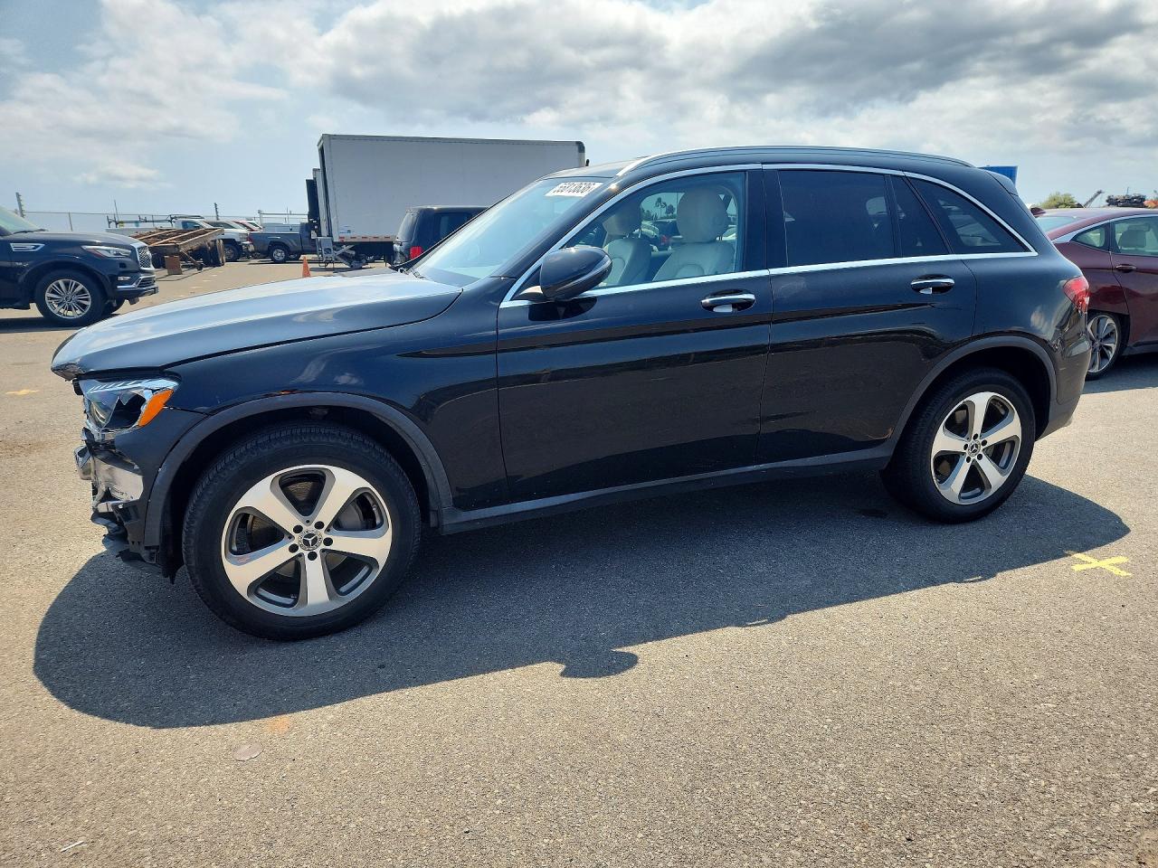 2018 MERCEDES-BENZ GLC GLC300