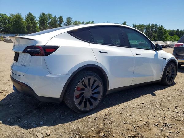 2022 TESLA MODEL Y
