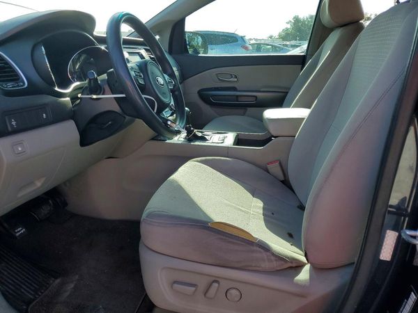 2016 KIA SEDONA LX - Middle-low