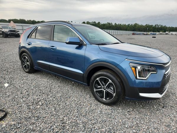 2025 KIA NIRO EX