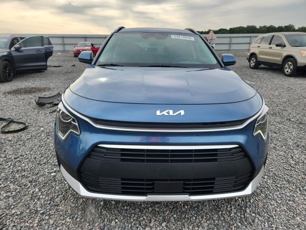 2025 KIA NIRO EX