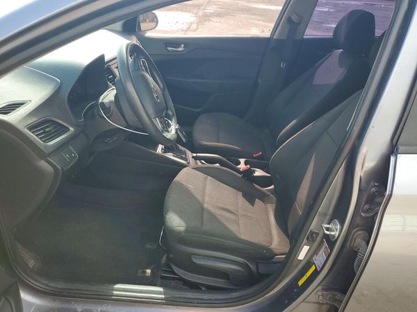 2019 HYUNDAI ACCENT SE and SEL