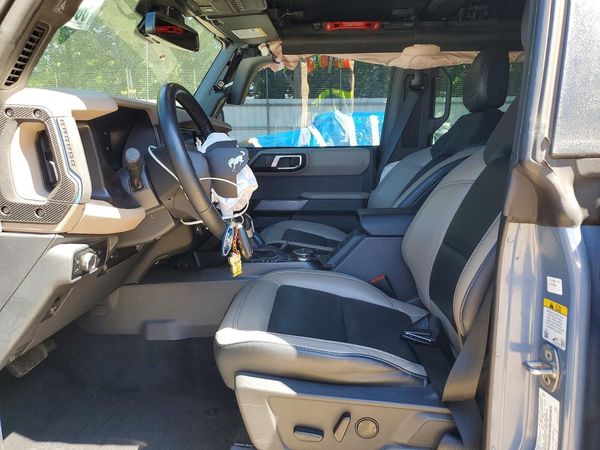 2023 FORD BRONCO