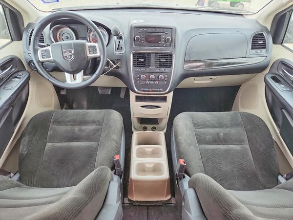 2015 DODGE GRAND CARAVAN SE