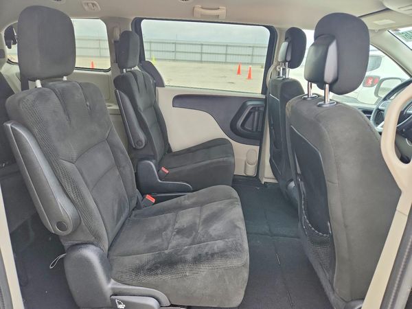 2015 DODGE GRAND CARAVAN SE