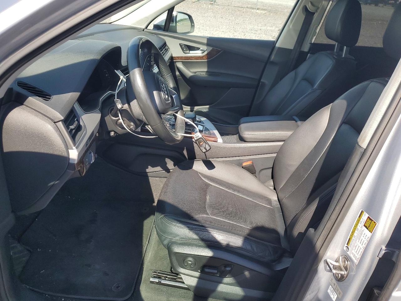 2018 AUDI Q7 quattro Premium Plus