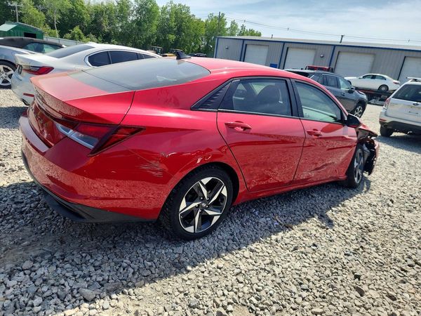 2023 HYUNDAI ELANTRA SEL w/Convenience Pkg