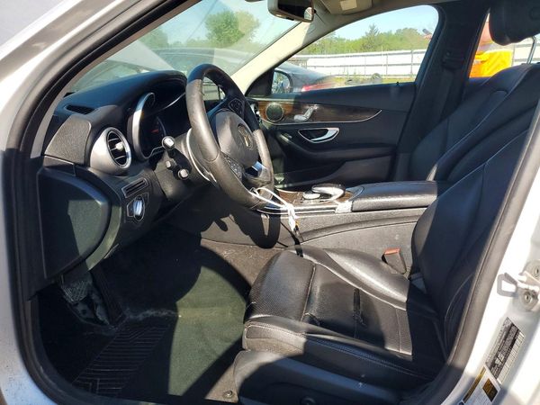 2015 MERCEDES-BENZ C Base