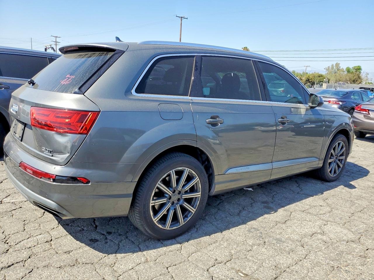 2017 AUDI Q7 quattro Prestige