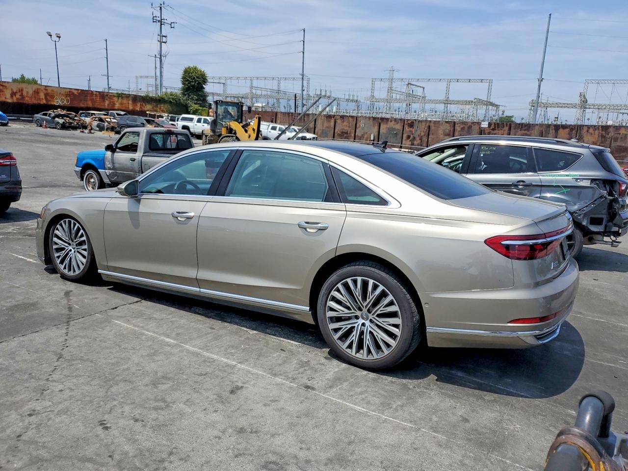 2019 AUDI A8 quattro L